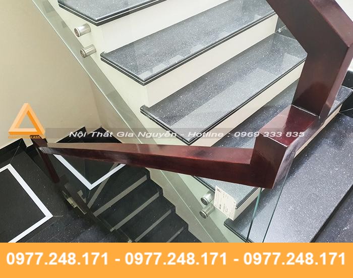 Lan can kính gỗ Lan can kính gỗ đẹp